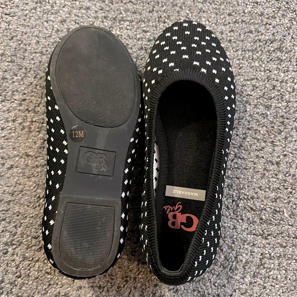 Gianni Bini girls flats, EUC, Toddler 12M. Black and White polka dots - Picture 3 of 4